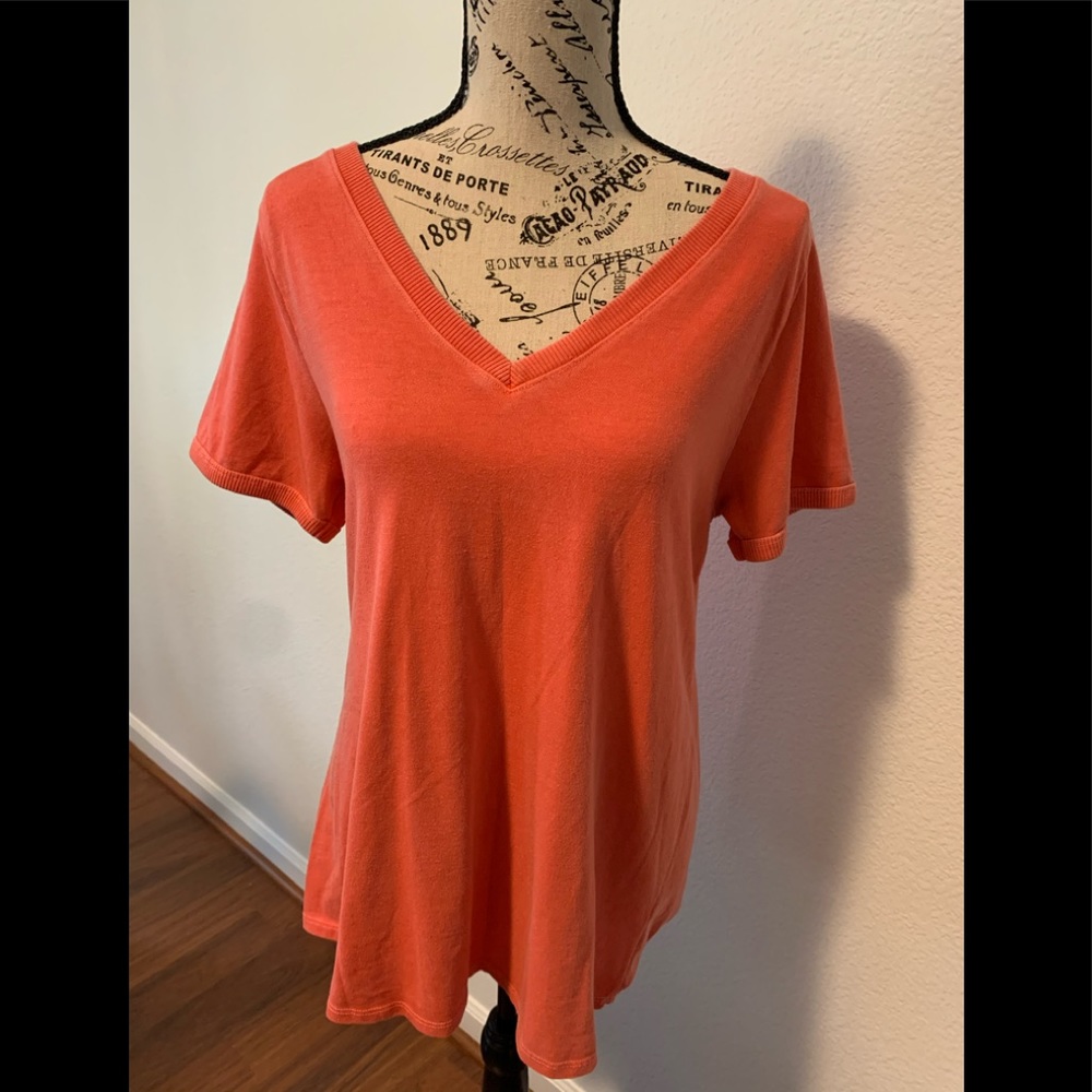 🌼LuLaRoe Woman’s Size Medium Top
